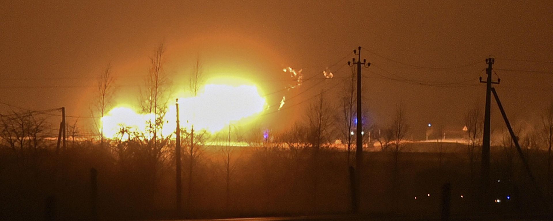 A flame rises after an explosion at a gas pipeline near Pasvalys, 175 km (109 miles) north of Vilnius in northern Lithuania on Friday, Jan. 13, 2023. Officials say an explosion has occurred in a pipeline in central Lithuania carrying natural gas to the north of the country and neighboring Latvia but no supply disruptions or injuries were reported. Baltic media reported that Friday's blast sent flames up to 50 meters (164 feet) into the sky and forced the protective evacuation of a nearby village. A flame rises after an explosion at a gas pipeline near Pasvalys, 175 km (109 miles) north of Vilnius in northern Lithuania on Friday, Jan. 13, 2023. Officials say an explosion has occurred in a pipeline in central Lithuania carrying natural gas to the north of the country and neighboring Latvia but no supply disruptions or injuries were reported. Baltic media reported that Friday's blast sent flames up to 50 meters (164 feet) into the sky and forced the protective evacuation of a nearby village. - Sputnik International, 1920, 13.01.2023