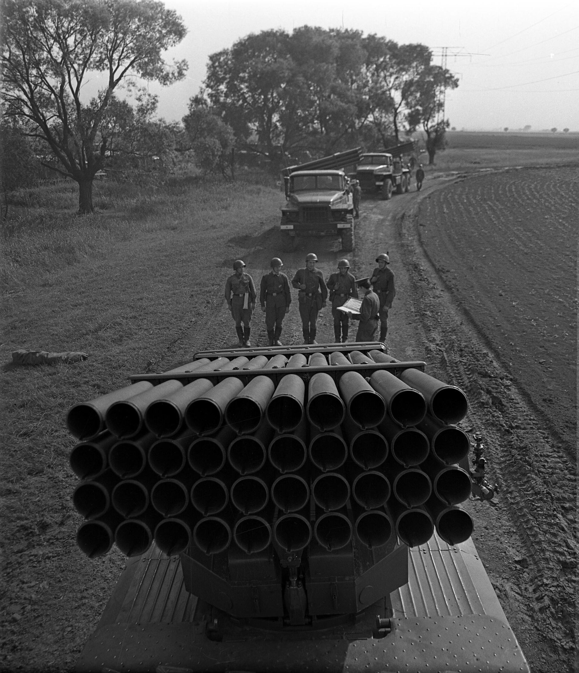Grad artillery units of the Soviet Army during training exercises in 1974. - Sputnik International, 1920, 15.01.2023
