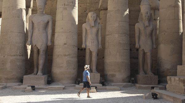 Tourists visit Luxor Temple ​on Friday, Nov. 26, 2021, one day after the reopening ceremony of the Avenue of Sphinxes commonly known as El Kebbash Road in Luxor, Egypt.  - Sputnik International
