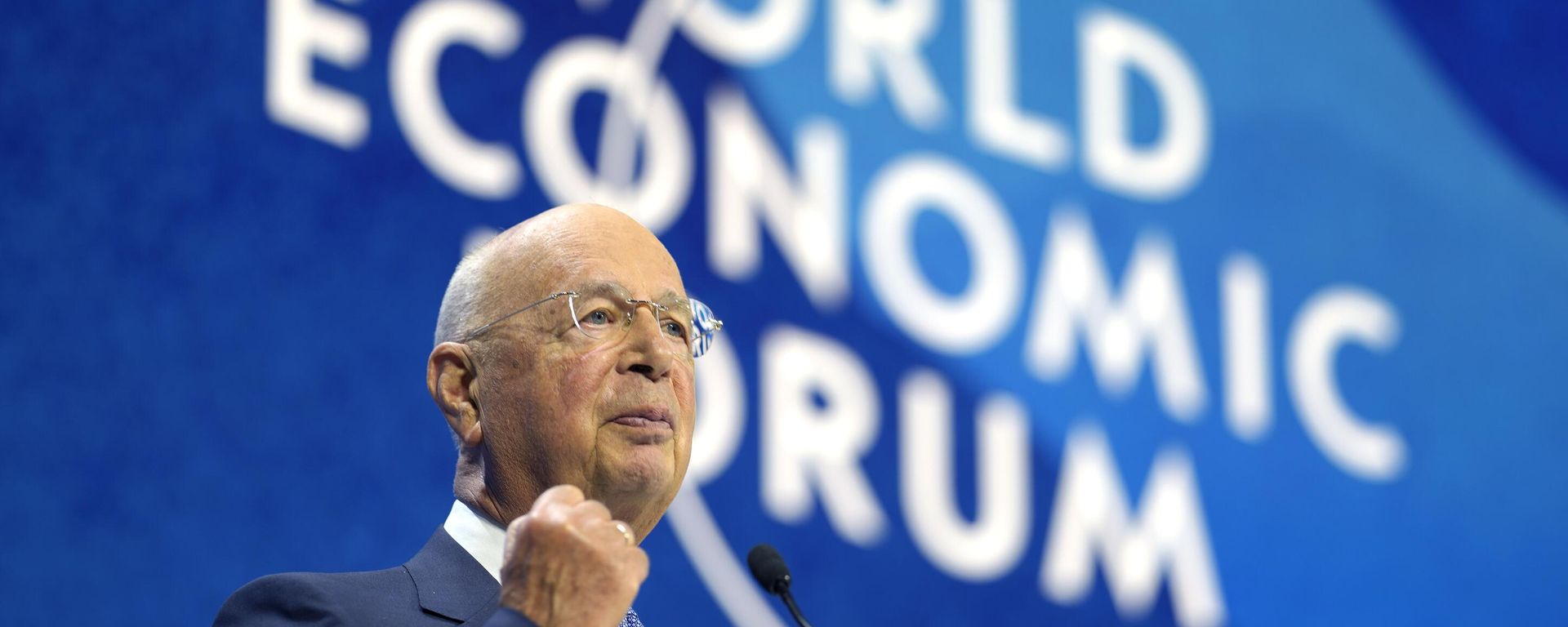 Klaus Schwab, President and founder of the World Economic Forum, delivers his opening speech of the forum in Davos, Switzerland - Sputnik International, 1920, 14.03.2025