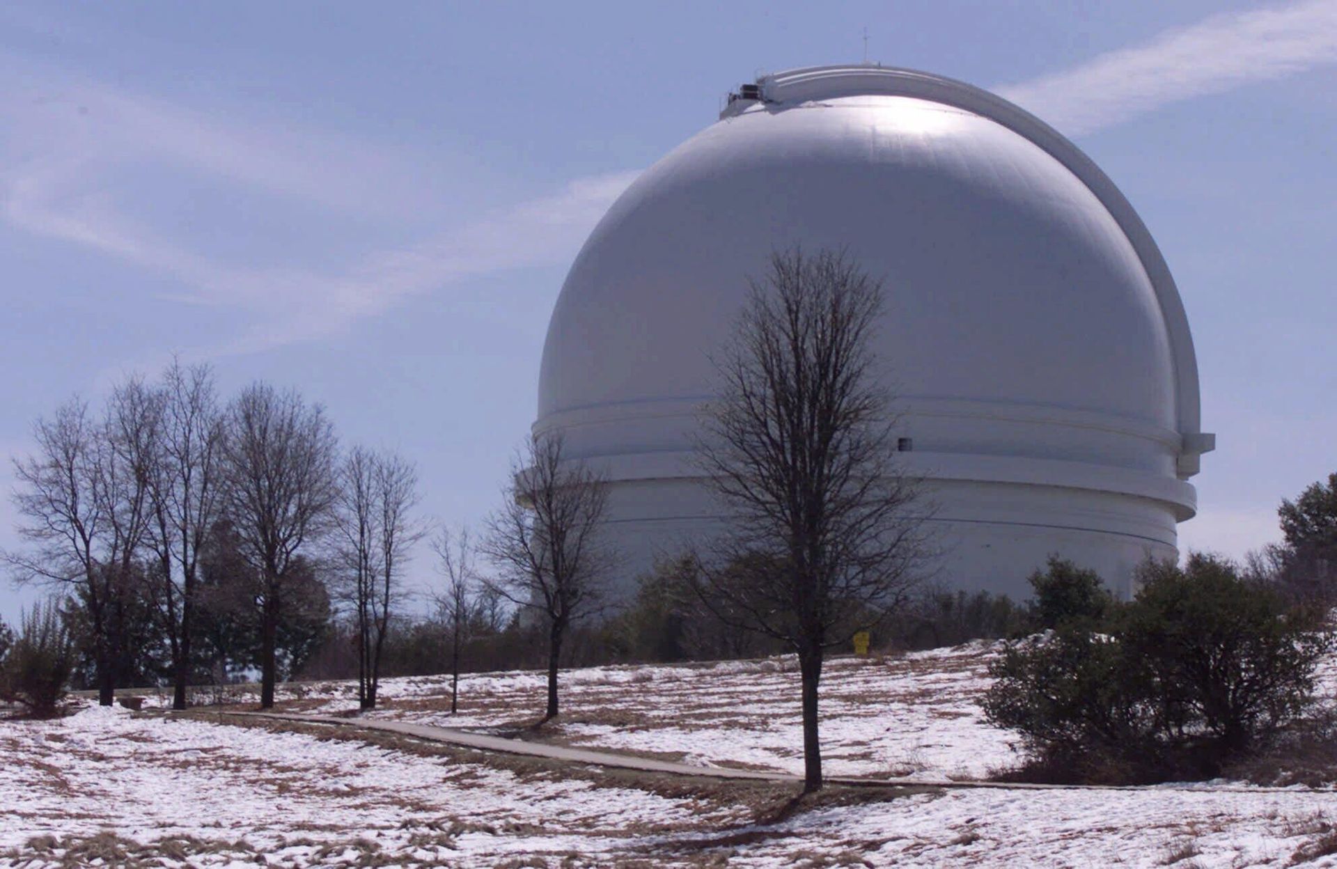 The 200-inch Hale Telescope mirror, located in the Palomar Observatory, seen here Monday, March 5, 2001, in Palomar Mountain, Calif. - Sputnik International, 1920, 22.01.2023