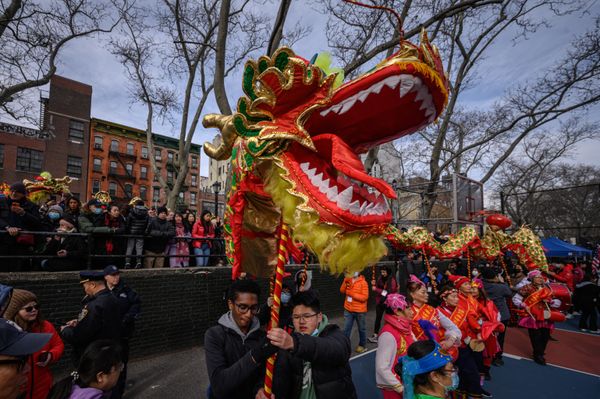 Performers celebrate the start of the Lunar New Year in New York's Chinatown on 22 January 2023. - Sputnik International