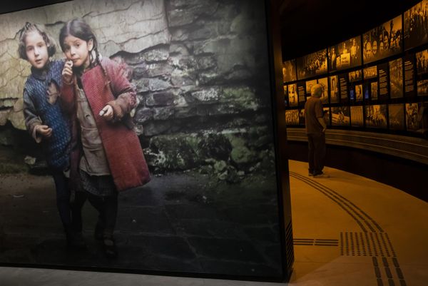 Photos from the permanent collection of the Holocaust Victims Memorial are on display on the first day it opened to the public in Rio de Janeiro, Brazil, January 19, 2023. The museum tells the stories of the thousands of people who took refuge in Brazil during the Holocaust. (AP Photo/Bruna Prado) - Sputnik International