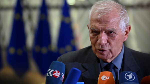 European Union High Commissioner for Foreign Affairs and Security Policy Josep Borrell talks to the press as he arrives for an EU foreign ministers meeting in Brussels on January 23, 2023. - Sputnik International