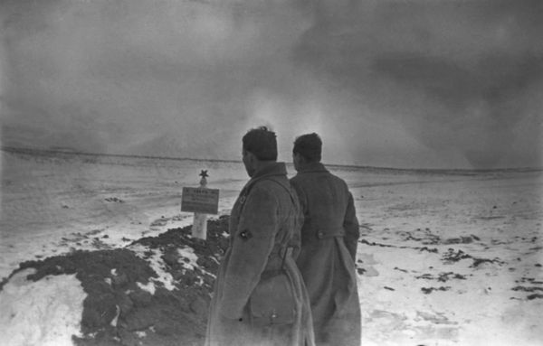 The Battle of Stalingrad was one of the bloodiest battles in history, with tens of thousands of soldiers on both sides being killed.Photo: A mass grave containing the remains of Soviet soldiers. - Sputnik International