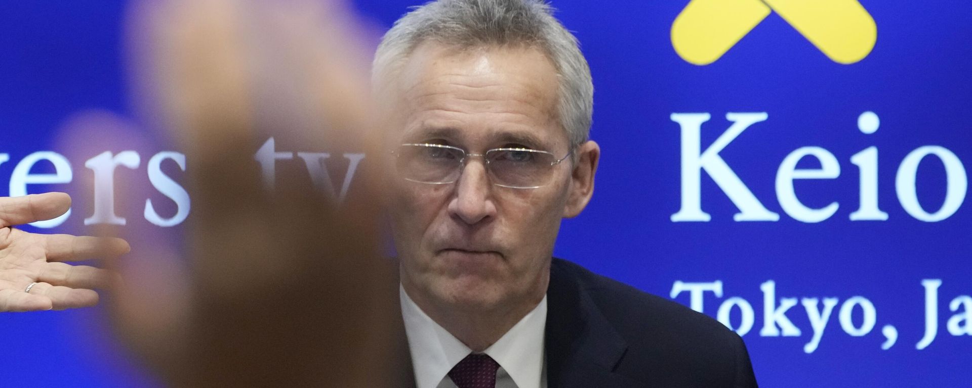 NATO Secretary General Jens Stoltenberg prepares to answer a question from students at Keio University Tokyo NATO Secretary General Jens Stoltenberg prepares to answer a question from students at Keio University Tokyo - Sputnik International, 1920, 02.02.2023