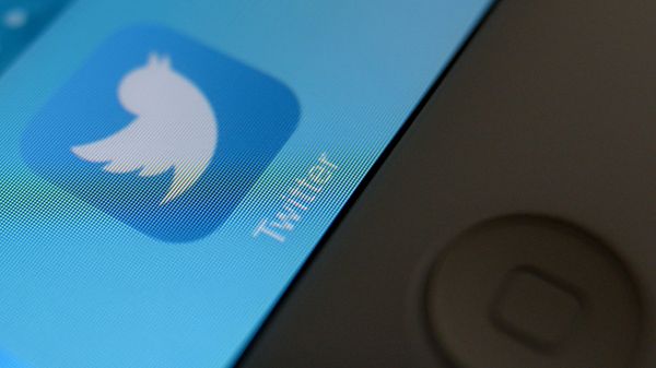 Twitter icon on tablet screen. - Sputnik International