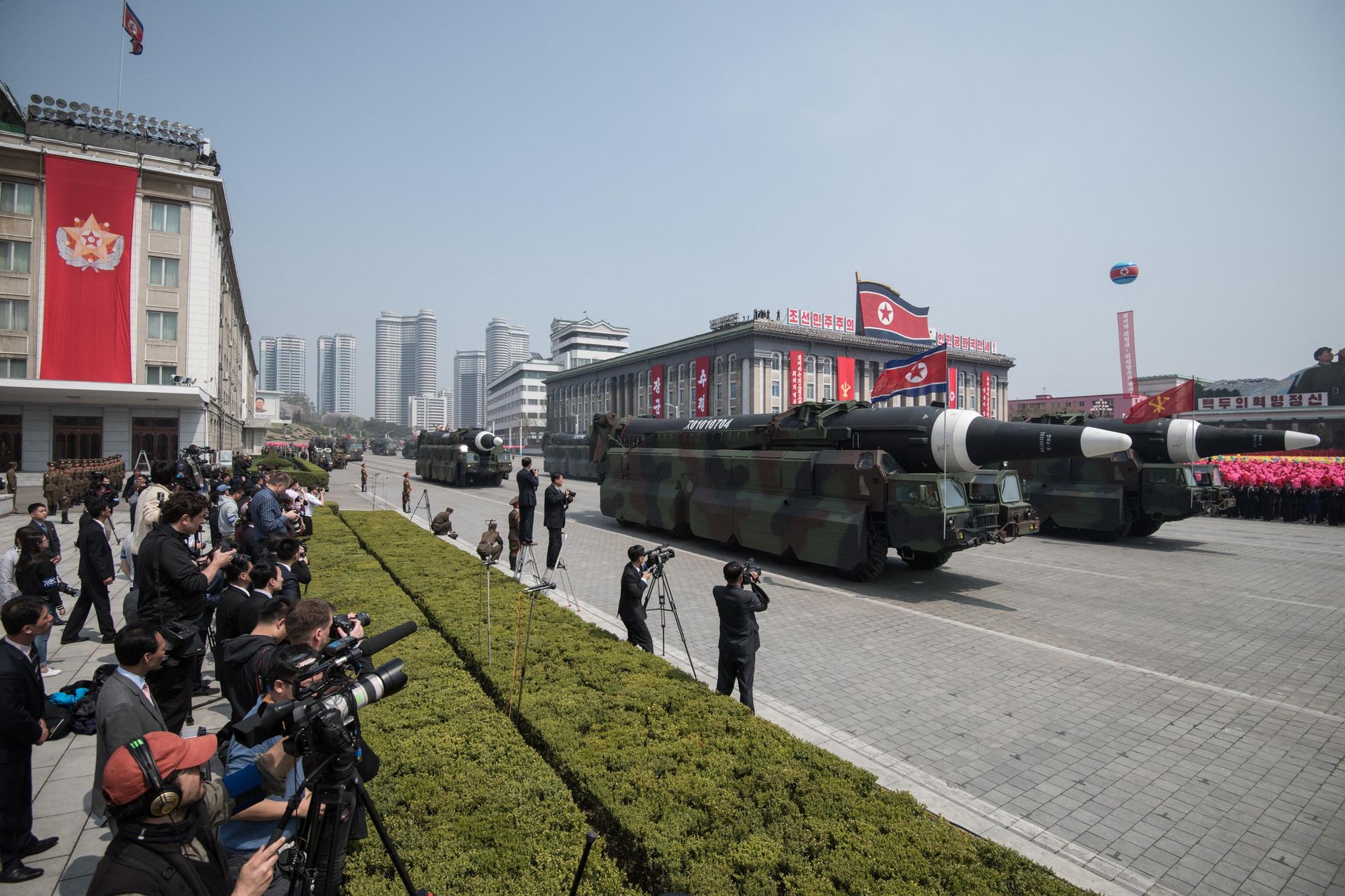 This picture taken on April 15, 2017 shows an unidentified rocket, reported to be a Hwasong-type missile similar to the one used in a May 14, 2017 test launch, at a military parade in Pyongyang - Sputnik International, 1920, 18.02.2023