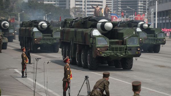 This picture taken on April 15, 2017 shows an unidentified rocket, reported to be a Hwasong-type missile similar to the one used in a May 14, 2017 test launch, at a military parade in Pyongyang - Sputnik International