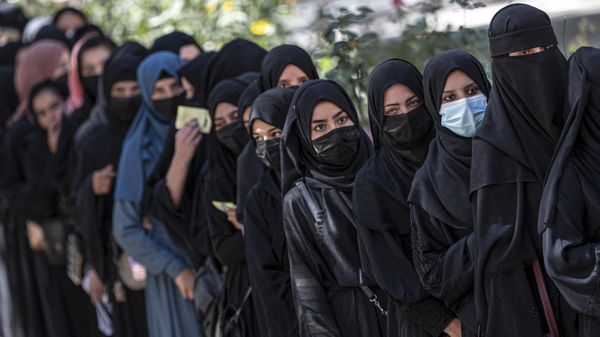 Afghan female students - Sputnik International