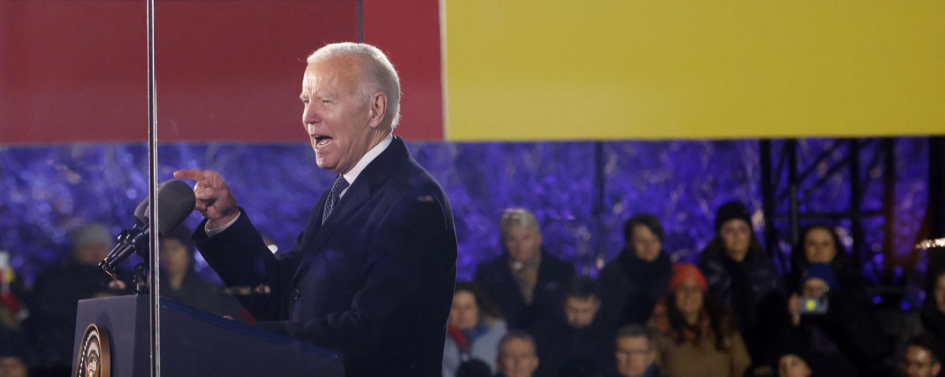 President Joe Biden holds a speech at the Royal Castle after meeting with Polish President Andrzej Duda in Warsaw, Poland, Tuesday, Feb. 21, 2023. President Joe Biden holds a speech at the Royal Castle after meeting with Polish President Andrzej Duda in Warsaw, Poland, Tuesday, Feb. 21, 2023. - Sputnik International, 1920, 21.02.2023