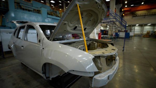 Pivot to China: How Russia's Car Industry is Adapting to Sanctions - Sputnik International