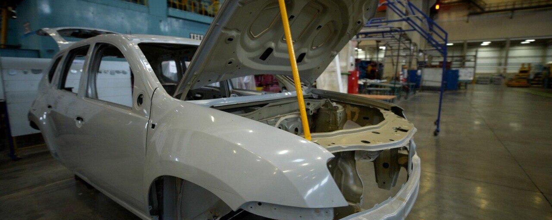 Pivot to China: How Russia's Car Industry is Adapting to Sanctions Pivot to China: How Russia's Car Industry is Adapting to Sanctions - Sputnik International, 1920, 22.02.2023