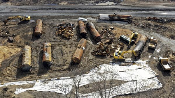 A view of the scene Friday, Feb. 24, 2023, as the cleanup continues at the site of of a Norfolk Southern freight train derailment that happened on Feb. 3 in East Palestine, Ohio - Sputnik International