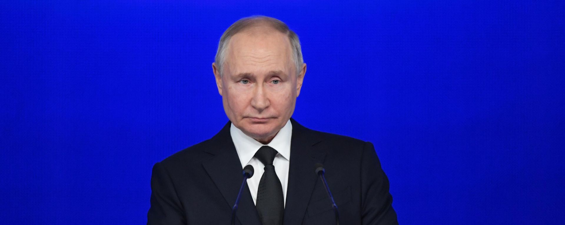 Russian President Vladimir Putin delivers a speech Russian President Vladimir Putin delivers a speech - Sputnik International, 1920, 26.02.2023