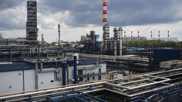 Gazprom Neft Oil Refinery in Moscow, Kapotnya District. - Sputnik International