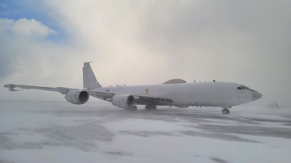 US doomsday plane in Iceland. Photo courtesy of US European Command. - Sputnik International