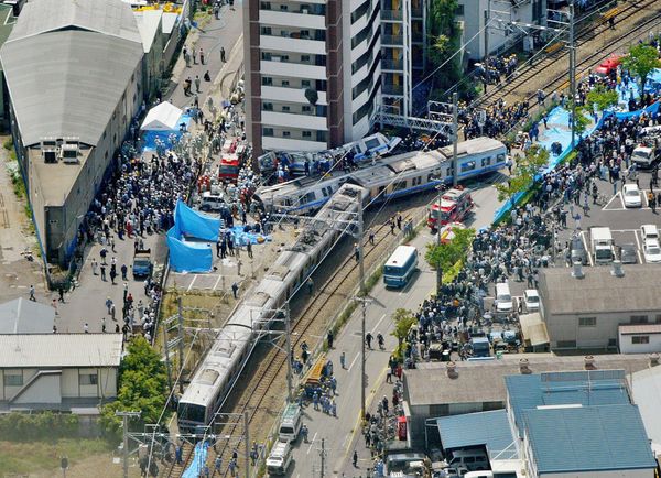 107 people were killed, and 562 others injured on 25 April 2005, in western Japan when a commuter train derailed, sending one carriage hurtling into an apartment block in Amagasaki, Hyogo prefecture in what was the nation's deadliest rail accident in 14 years. - Sputnik International