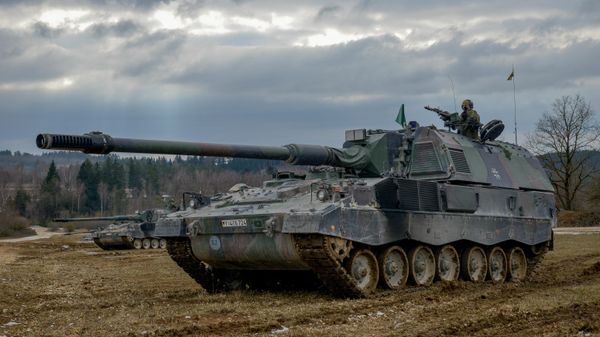 German PzH 2000 self-propelled howitzer in the German ground forces. File photo. - Sputnik International