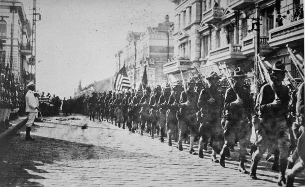 Many Russians saw the Bolsheviks as a lesser evil compared to the prospect of foreign occupation. - Sputnik International