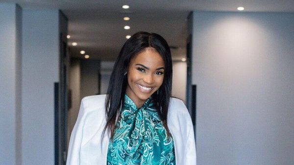 Angel Pooe, a South African actress, businesswoman, international speaker, and soccer academy owner, poses for a photo. - Sputnik International