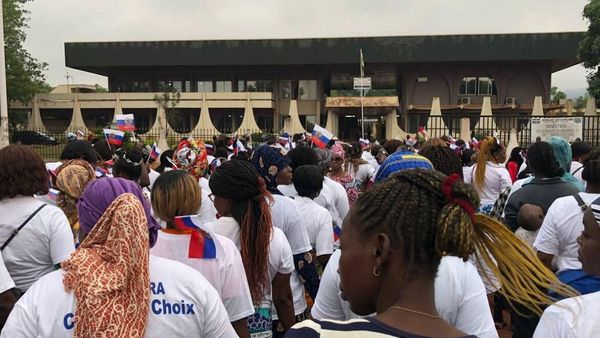 On March 8, on the occasion of International Women's Day, the social movement A Mama ti Touadéra organized a rally in front of the Russian Embassy in Bangui, the Central African Republic (CAR), in support of friendly ties between the two countries. - Sputnik International