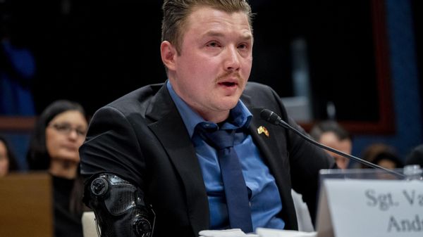 Former Marine Sgt. Tyler Vargas-Andrews, becomes emotional as he recounts his story during a House Committee hearing on the US evacuation from Afghanistan, Wednesday, March 8, 2023. - Sputnik International