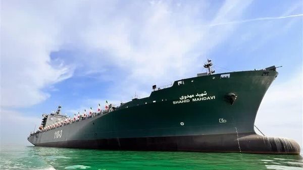 The Shahid Mahdavi, a massive new Islamic Revolutionary Guard Corps warship built from a converted cargo carrier. - Sputnik International