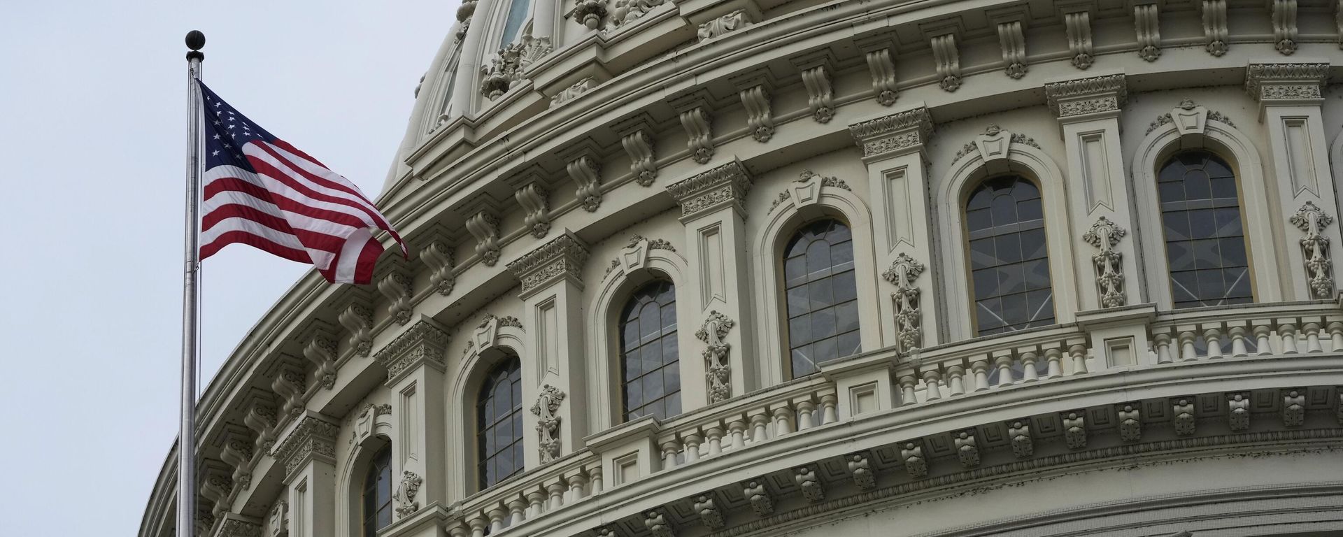 American flag flies on the U.S. Capitol in Washington, Wednesday, Jan. 4, 2023. - Sputnik International, 1920, 23.05.2023