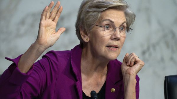 Sen. Elizabeth Warren, D-Mass., questions the witnesses about Zelle, at a Senate Banking Committee annual Wall Street oversight hearing, Sept. 22, 2022, on Capitol Hill in Washington. In 2024 Warrne will be up for reelection. - Sputnik International