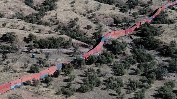 Cargo train near Hereford, Arizona, on January 20, 2023. - Sputnik International