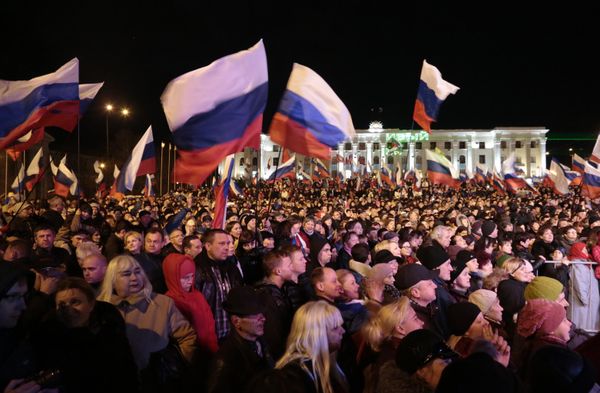 People were eagerly waiting for the results of referendum.  - Sputnik International