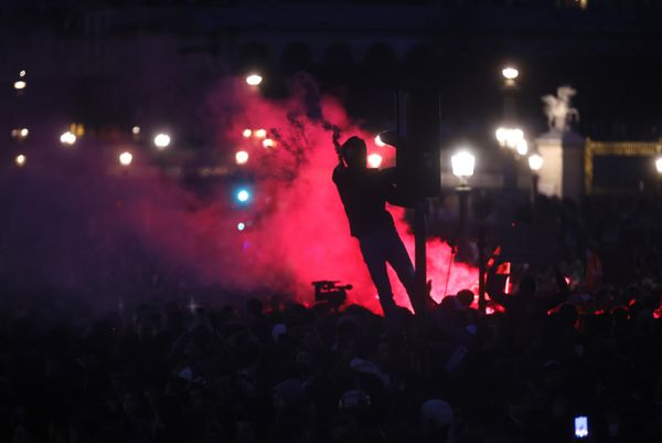 Protesters demonstrate at Place de la Concorde near the National Assembly in Paris on Thursday 16 March 2023. - Sputnik International