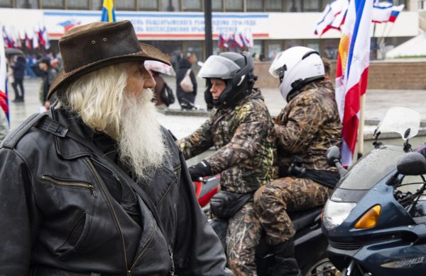 Participants of a motor rally dedicated to the 9th anniversary of the reunification of Crimea and Sevastopol with Russia in Simferopol. - Sputnik International