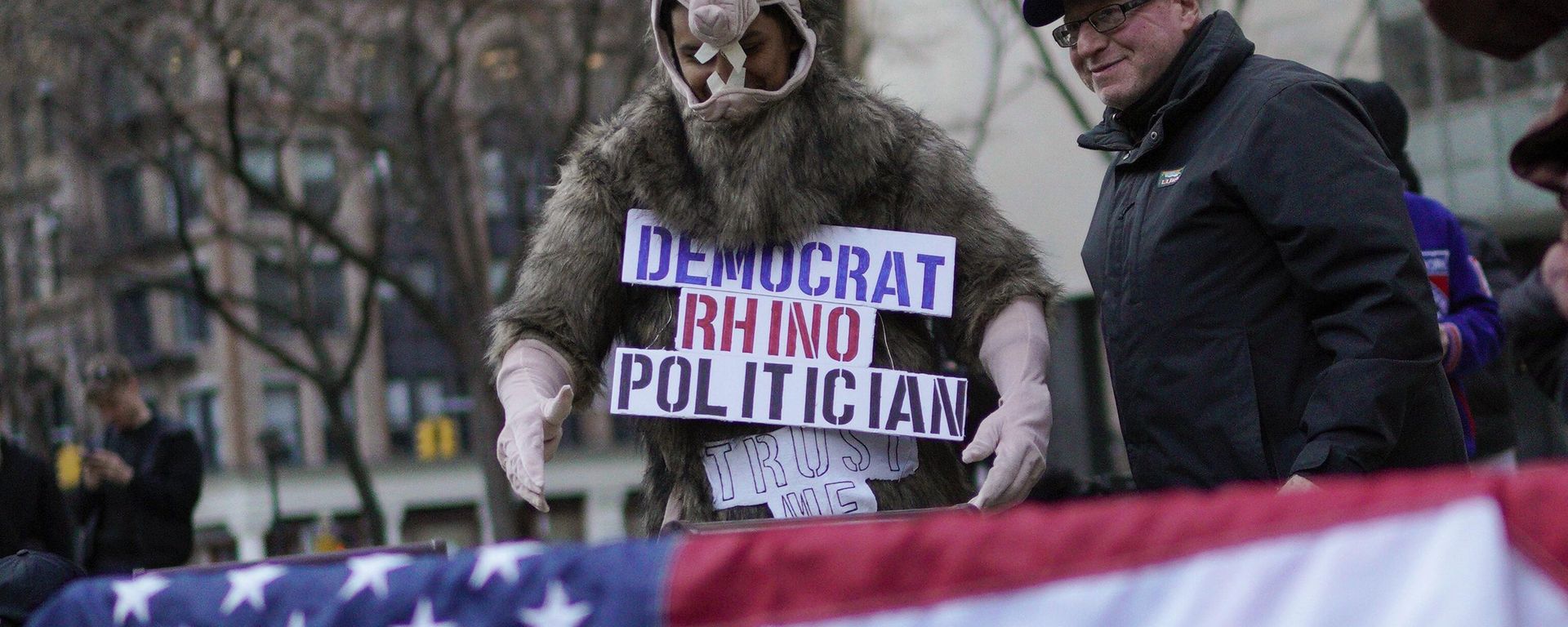 Supporters of former President Donald Trump's protest in front of the New York Criminal Courts building on Monday, March 20, 2023, in New York. A New York grand jury has heard from what could be the final witness in the investigation into Trump as law enforcement officials accelerate security preparations in advance of a possible indictment. - Sputnik International, 1920, 21.03.2023