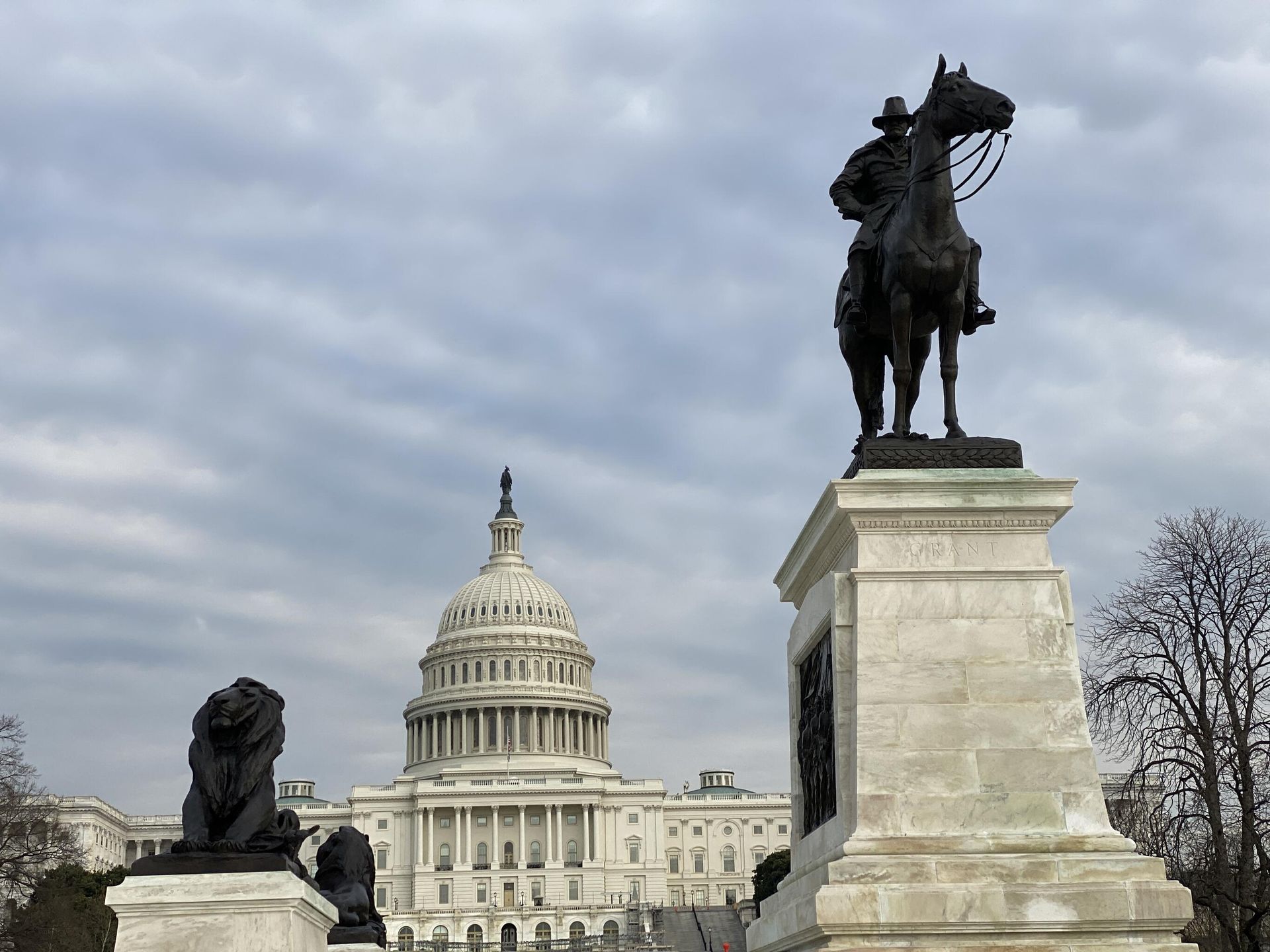 The Ulysses S. Grant Memorial is pictured with the US Capitol building in the background on February 1, 2020 in Washington, DC - Sputnik International, 1920, 23.03.2023