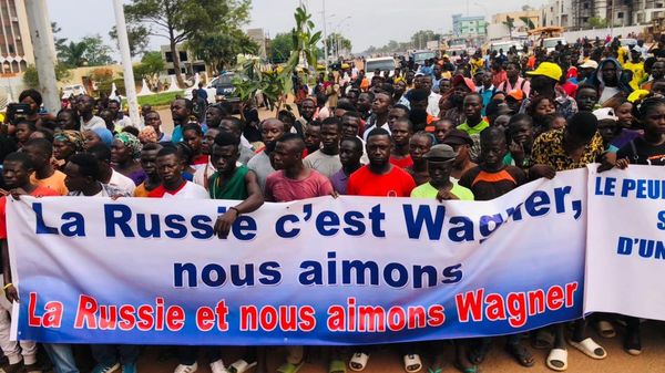 A rally in support of China and Russia was held in the Central African capital of Bangui on March 22 - Sputnik International