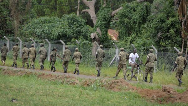 Soldiers patrol outside the military court trial of lawmaker, pop singer and prominent critic of Uganda's government Kyagulanyi Ssentamu, whose stage name is Bobi Wine, in Gulu, northern Uganda Thursday, Aug. 16, 2018. Soldiers patrol outside the military court trial of lawmaker, pop singer and prominent critic of Uganda's government Kyagulanyi Ssentamu, whose stage name is Bobi Wine, in Gulu, northern Uganda Thursday, Aug. 16, 2018. - Sputnik International