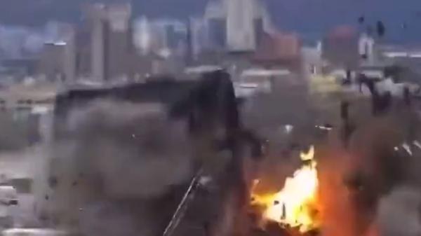 Image captures moment that a massive explosion unfolded at a Pennsylvania chocolate factory. - Sputnik International