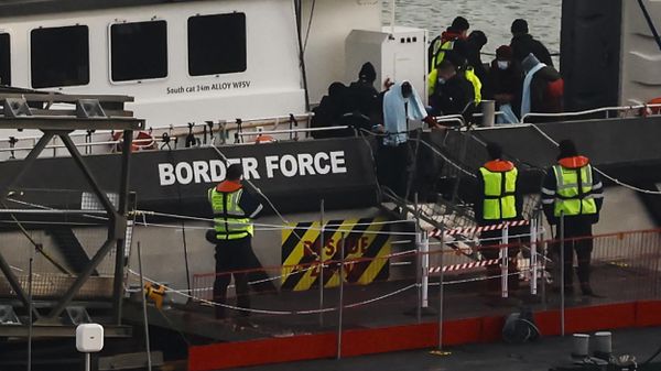 Migrants picked up at sea while attempting to cross the English Channel.  - Sputnik International