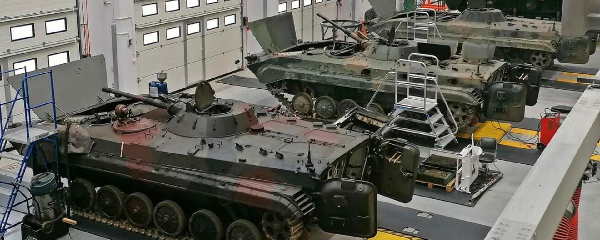 Polish military facility repairs armored vehicles. File photo. - Sputnik International, 1920, 26.03.2023