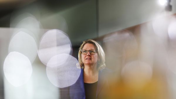 German Environment Minister Svenja Schulze arrives for a meeting of the called Climate Cabinet at the chancellery in Berlin, Germany, Friday, Sept. 20, 2019. - Sputnik International
