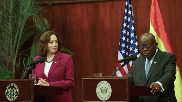 U.S. Vice President Kamala Harris, and Ghana President Nana Akufo-Addo, address a news conference in Accra, Ghana, Monday March 27, 2023. - Sputnik International