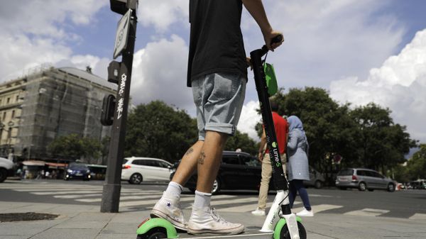 A man rides an electric scooter in Paris, Monday, Aug. 12, 2019. The French government is meeting with people who've been injured by electric scooters as it readies restrictions on vehicles that are transforming the Paris cityscape. The Transport Ministry says Monday's closed-door meeting is part of consultations aimed at limiting scooter speeds and where users can ride and park them.  - Sputnik International