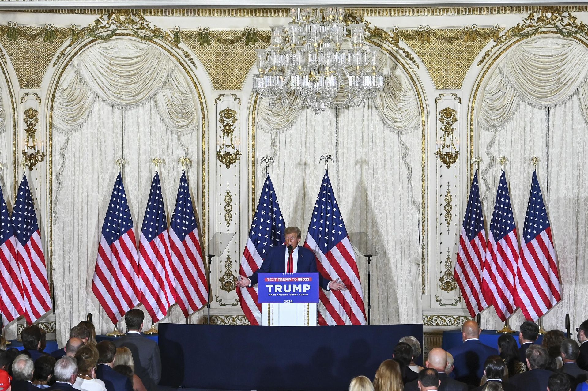 Former US president Donald Trump speaks during a press conference following his court appearance over an alleged 'hush-money' payment, at his Mar-a-Lago estate in Palm Beach, Florida, on April 4, 2023. Former US president Donald Trump speaks during a press conference following his court appearance over an alleged 'hush-money' payment, at his Mar-a-Lago estate in Palm Beach, Florida, on April 4, 2023. - Sputnik International, 1920, 05.04.2023