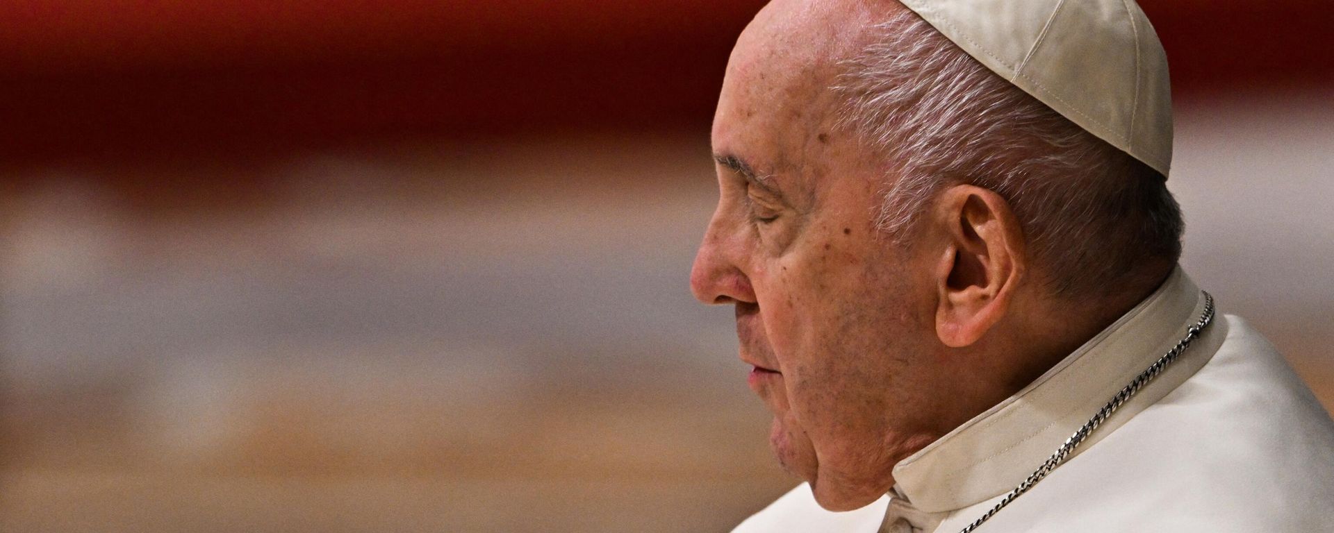 Pope Francis, seated in a wheelchair, leaves after leading the Easter Vigil mass on April 8, 2023 at St. Peter's basilica in The Vatican, as part of celebrations of the Holy Week. - Sputnik International, 1920, 09.04.2023