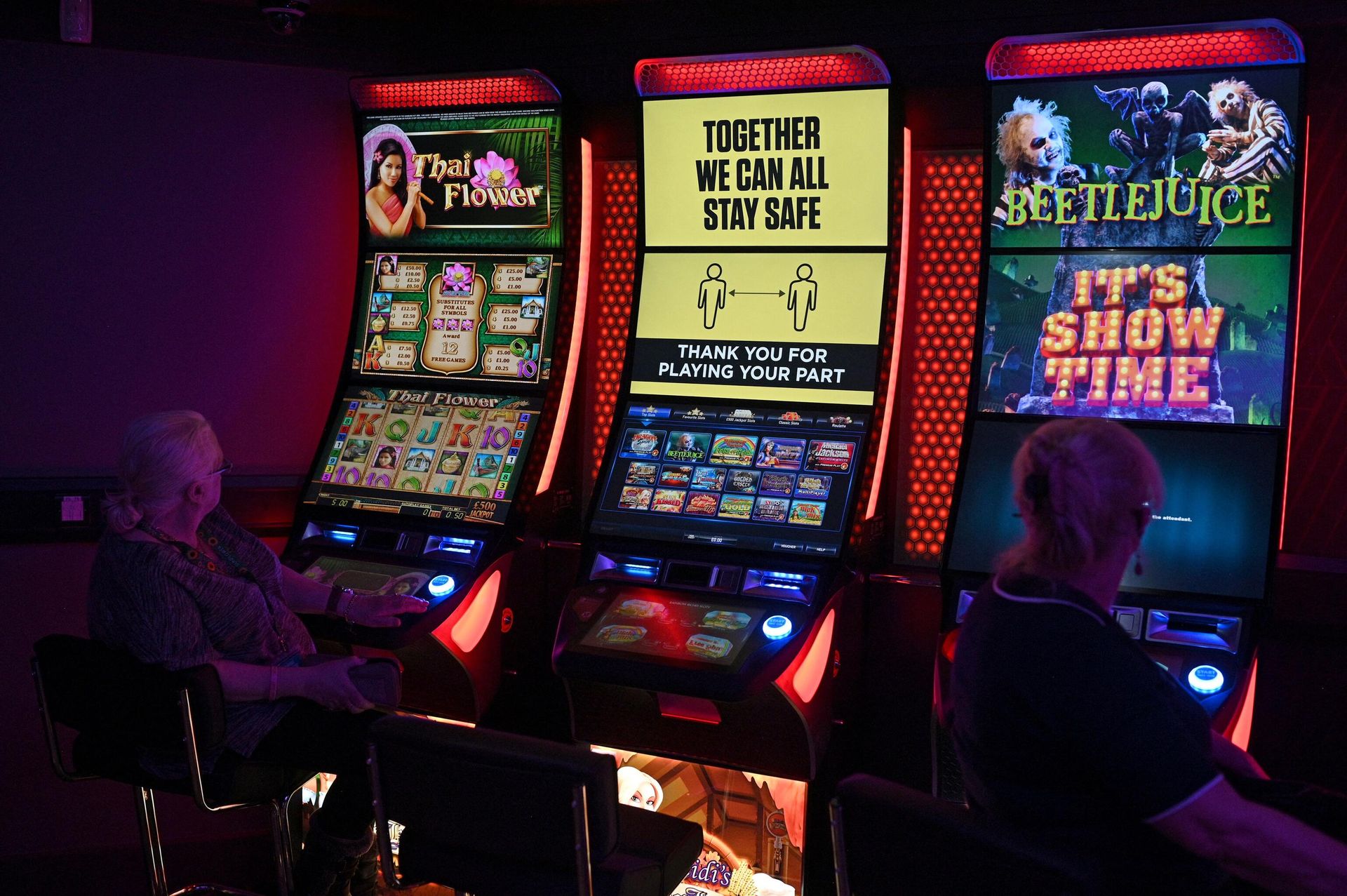 Slot machines inside Club 3000 bingo hall in Manchester, northern England. - Sputnik International, 1920, 10.04.2023