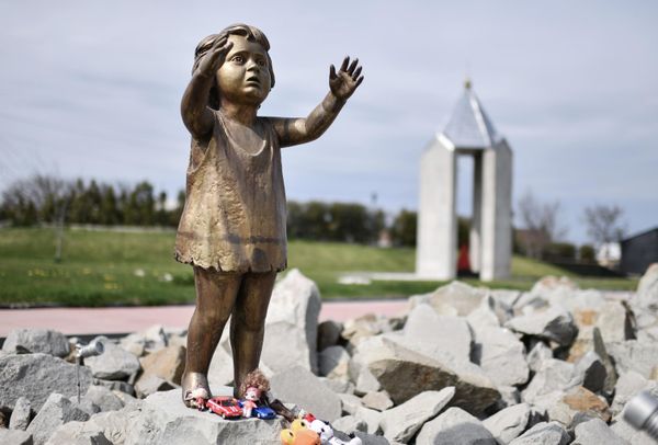 This monument is dedicated to children killed in a concentration camp, and located on the territory of the memorial "Concentration Camp Krasny" in Simferopol. - Sputnik International