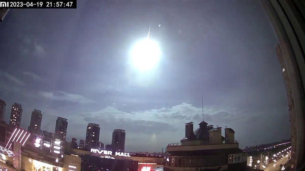 Mysterious flash lights up Kiev’s skies  - Sputnik International