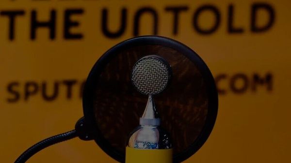 Sputnik Radio mic - Sputnik International